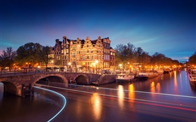 Amsterdam, Nederland, night, houses, bridge, river, lights, boats HD wallpaper