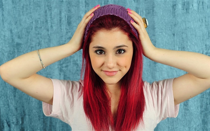 Ariana Grande 03 Wallpapers Pictures Photos Images