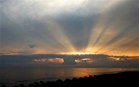Beach at dusk, sea, sunset, clouds HD wallpaper