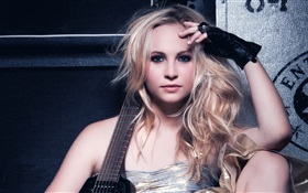 Candice Accola 01