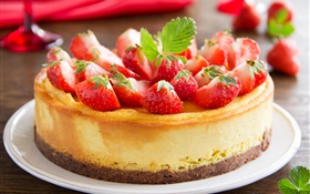 Delicious strawberry cake HD wallpaper