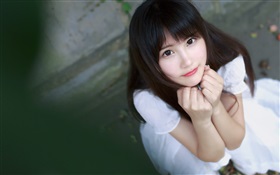 Lovely China girl look you HD wallpaper