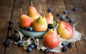 Pears and berries HD wallpaper