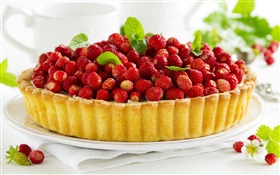 Strawberries piled on the cake HD wallpaper