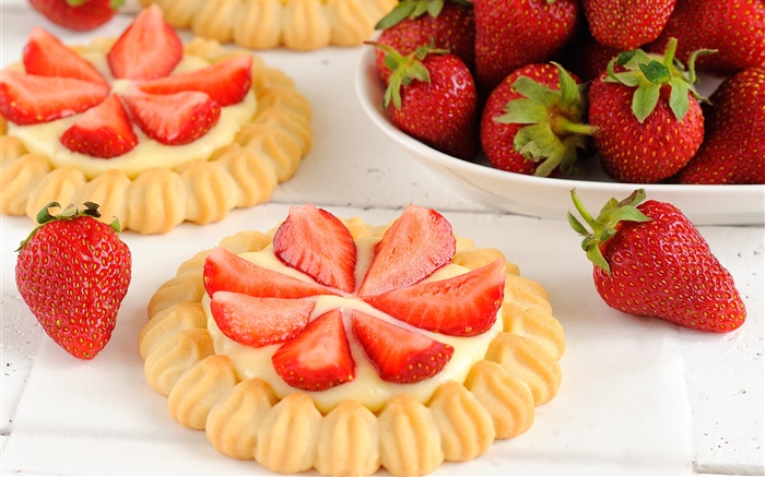 Strawberries with strawberry pancakes Wallpapers Pictures Photos Images