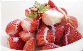 Strawberry dessert HD wallpaper