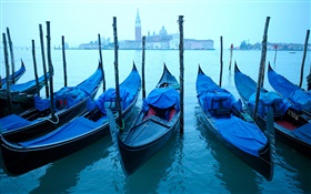 Venetian, boats, cloudy day HD wallpaper