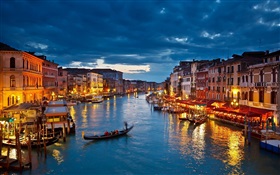 Venice beautiful night, houses, boats, river HD wallpaper
