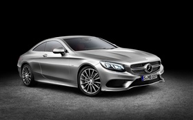 2015 Mercedes-Benz S-Class silver car