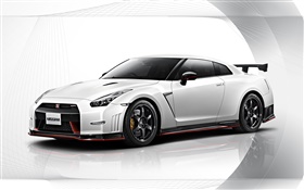 2015 Nissan GT-R Nismo white car side view