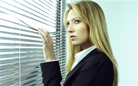 Anna Torv 02