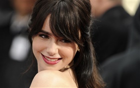 Lily Collins 04 HD wallpaper