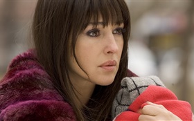 Monica Bellucci 02 HD wallpaper