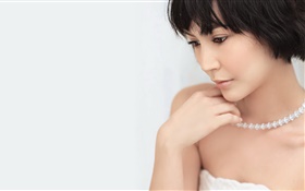 Pure asian girl, face close-up HD wallpaper