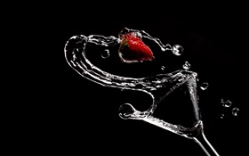 Strawberry and water splash HD wallpaper