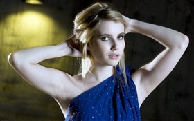 Emma Roberts 02