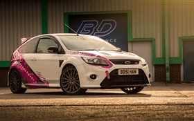 Ford Focus RS white car
