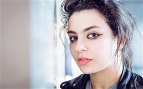 Fashion girl, short hair, earring, makeup, face HD wallpaper