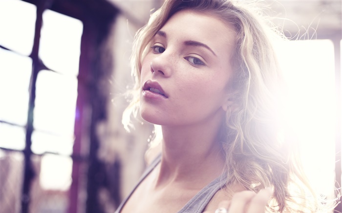 Blonde girl, portrait, glare, eyes, lips Wallpapers Pictures Photos Images