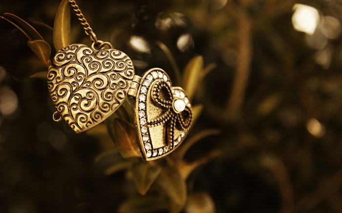 Pendant, love hearts Wallpapers Pictures Photos Images