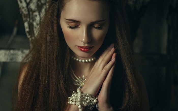 Lovely girl, closed eyes, jewelry Wallpapers Pictures Photos Images