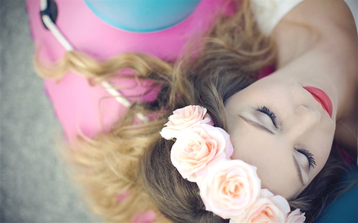 Girl sleep, flowers, roses, wreath Wallpapers Pictures Photos Images