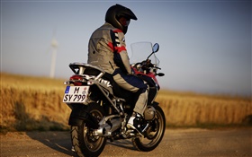 BMW R1200 GS black motorcycle and drivers, back view HD wallpaper