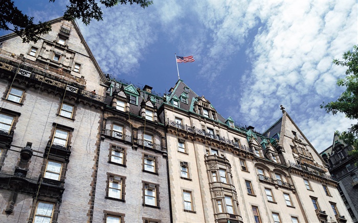 House, buildings, clouds, New York, USA Wallpapers Pictures Photos Images