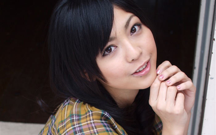 Sakura Sato 09 Wallpapers Pictures Photos Images