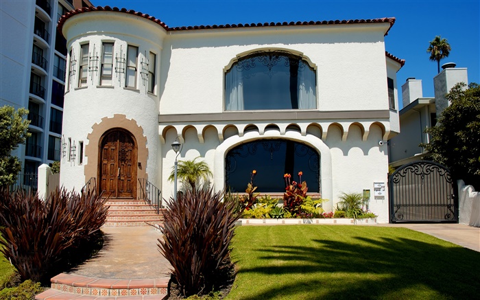 Small villa Wallpapers Pictures Photos Images