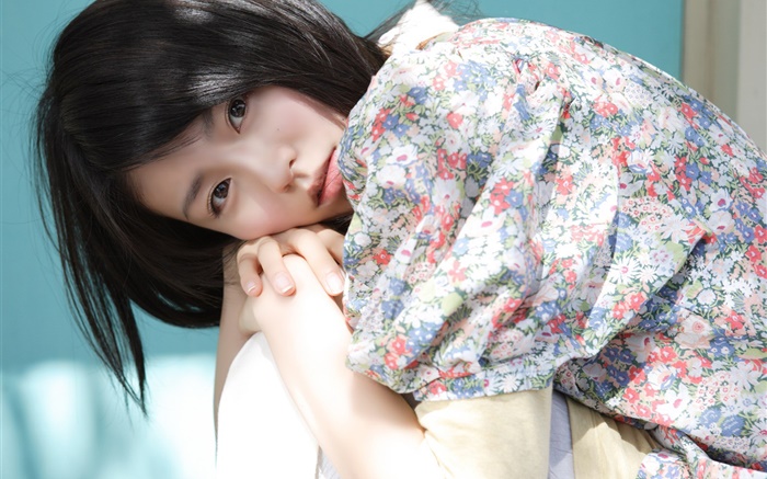 Yuika Motokariya 05 Wallpapers Pictures Photos Images