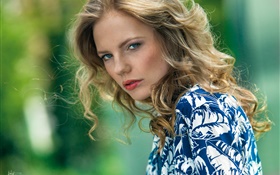 Blonde girl, blue dress, look back HD wallpaper