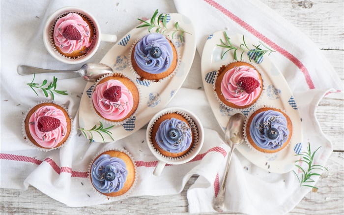 Blueberry muffins, pastries, sweet food Wallpapers Pictures Photos Images