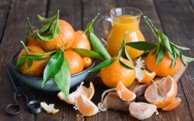 Fresh tangerines, leaves, fruits close-up HD wallpaper