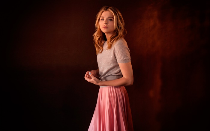 Chloe Grace Moretz 03 Wallpapers Pictures Photos Images