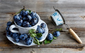 Fruit, plums, leaves HD wallpaper