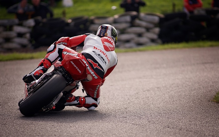 Motorcycle, sports, racing, rear view Wallpapers Pictures Photos Images