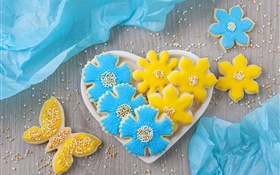 Cookies, flowers, butterfly, love hearts, beads HD wallpaper