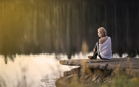 Girl sit at lake side HD wallpaper